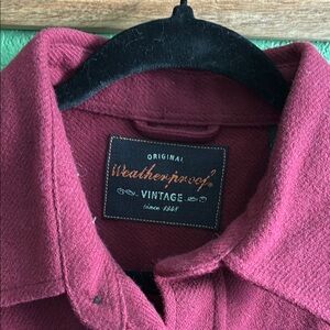 Weatherproof Vintage Men's Casual Button Down Shirt - Burgundy